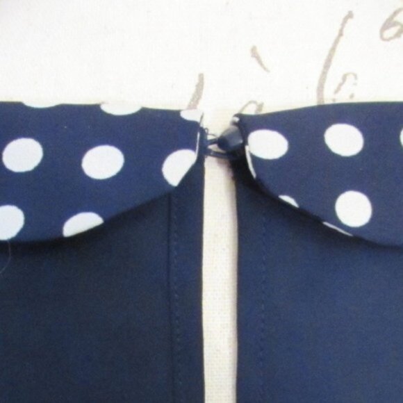 LC LAUREN CONRAD Minnie Mouse sleeveless blouse - Picture 6 of 7